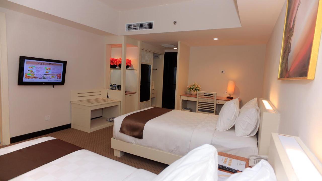 Beverly Hotel Batam Наґойя Екстер'єр фото